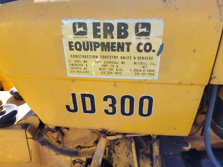 1965-john-deere-300-image-8