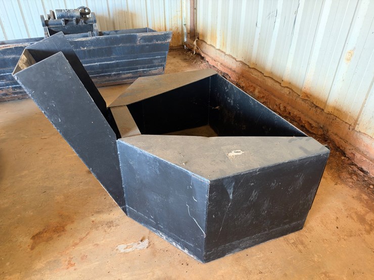 #99-•-skid-steer-hopper-bucket-attachment-image-4