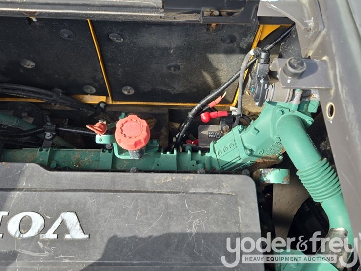 2016-volvo-ec350el-image-58
