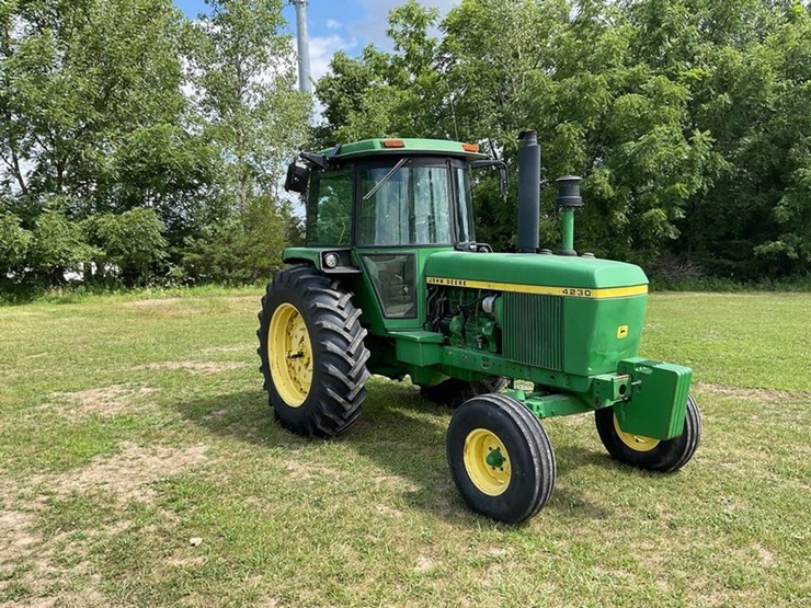 1973-john-deere-4230-image-3