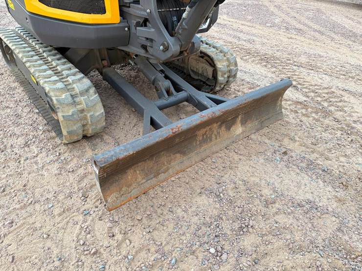 volvo-ecr40d-image-32