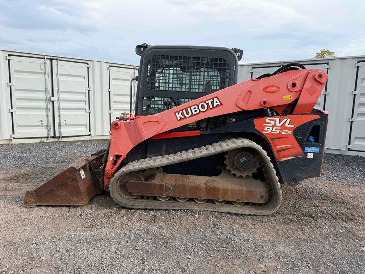 2019-kubota-svl95-2-image-2