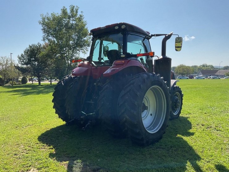 2020-case-ih-magnum-200-image-5