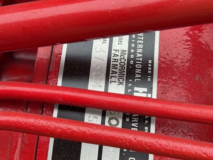 farmall-560-diesel-hi-clear-image-53