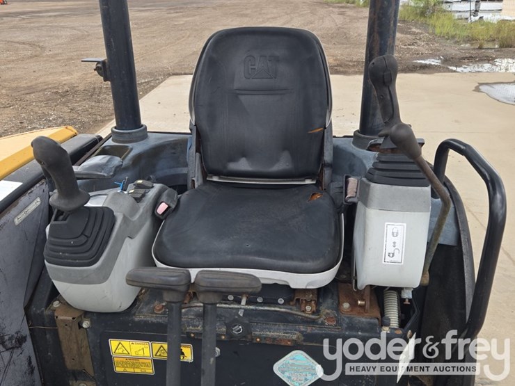 2010-caterpillar-303c-cr-image-49