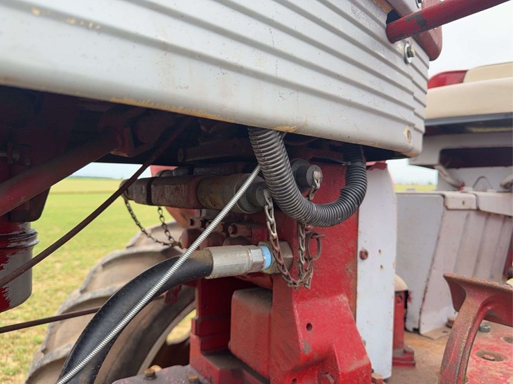 farmall-460-hi-clear-image-37