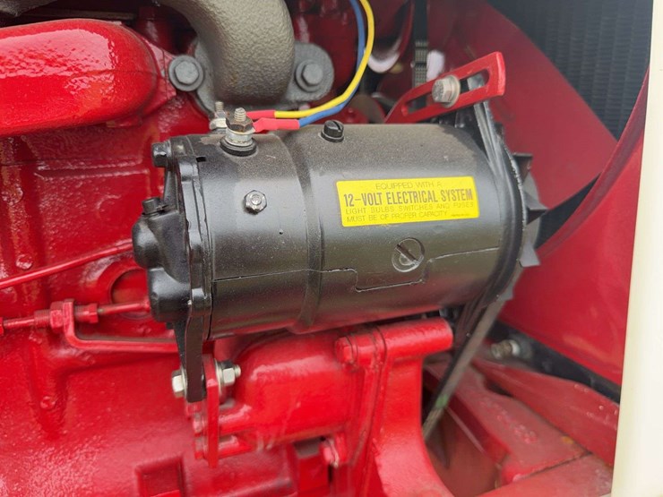 farmall-560-hi-clear-image-32