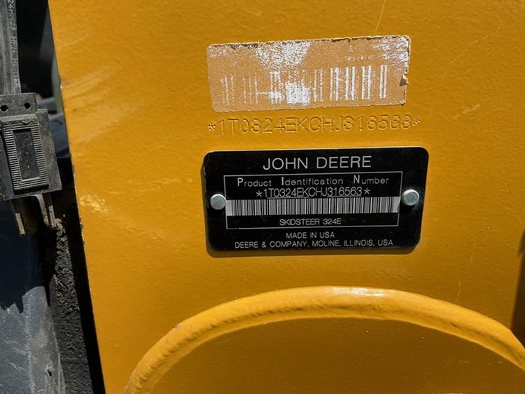 2018-deere-324e-image-20