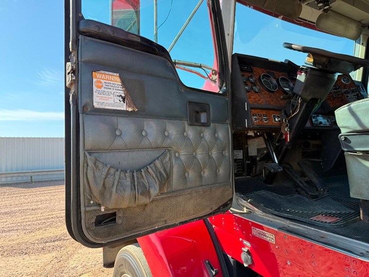2000-kenworth-t800-image-54