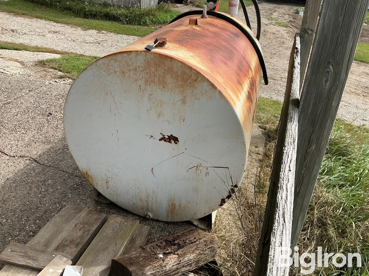 great-plains-550-gal-tank-&-pump-image-7