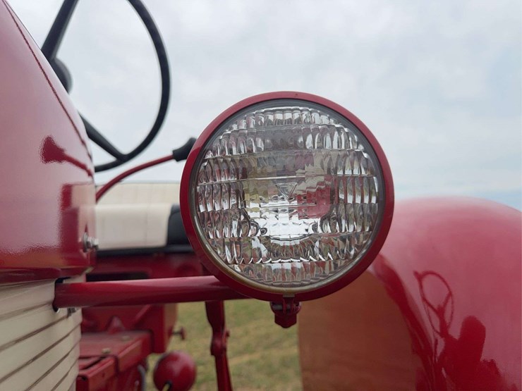 farmall-560-lp-hi-clear-image-50