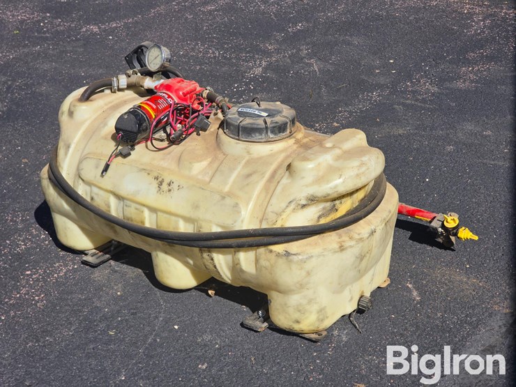 12v-atv-sprayer-image-1