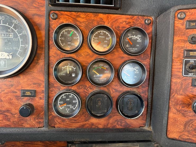 2000-kenworth-t800-image-65