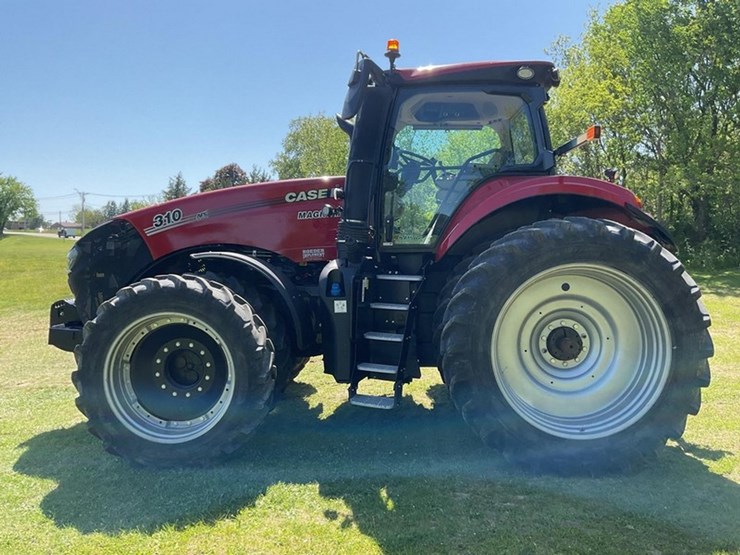 2022-case-ih-magnum-310-cvx-image-8