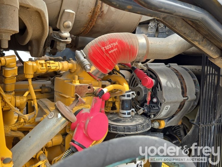 2020-deere-310sl-image-48