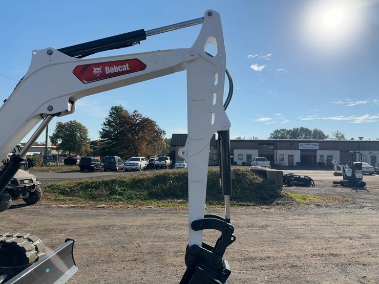 2023-bobcat-e60-image-10
