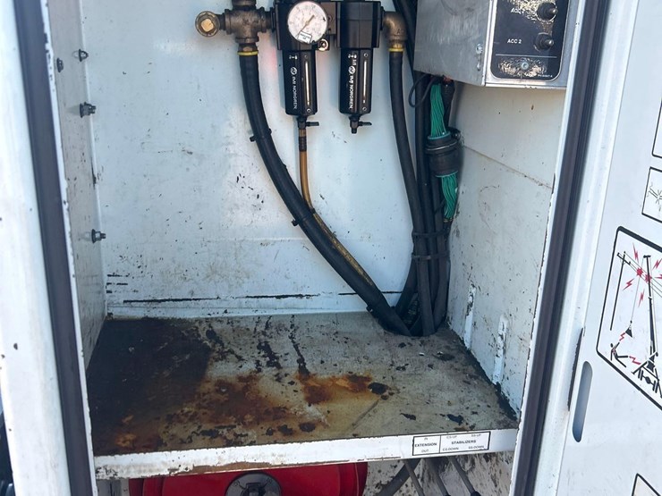 2018-kenworth-t300-image-22