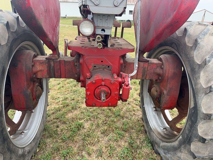 farmall-460-hi-clear-image-46