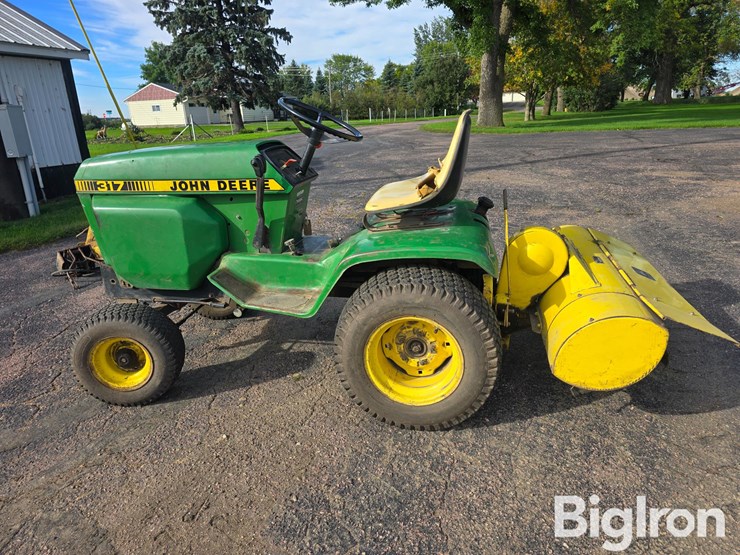 1981-john-deere-317-image-8