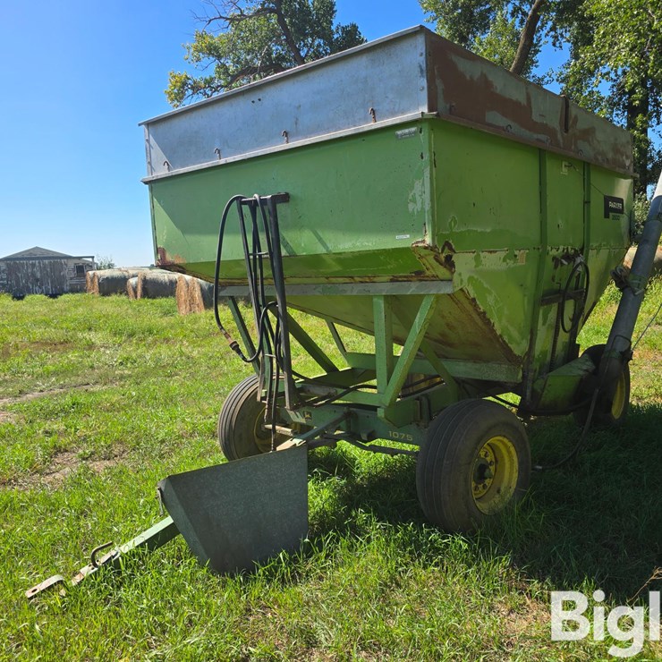 Parker Gravity Wagon W/Auger