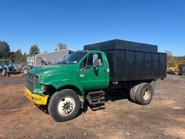 2001-ford-f650-xl-image-1