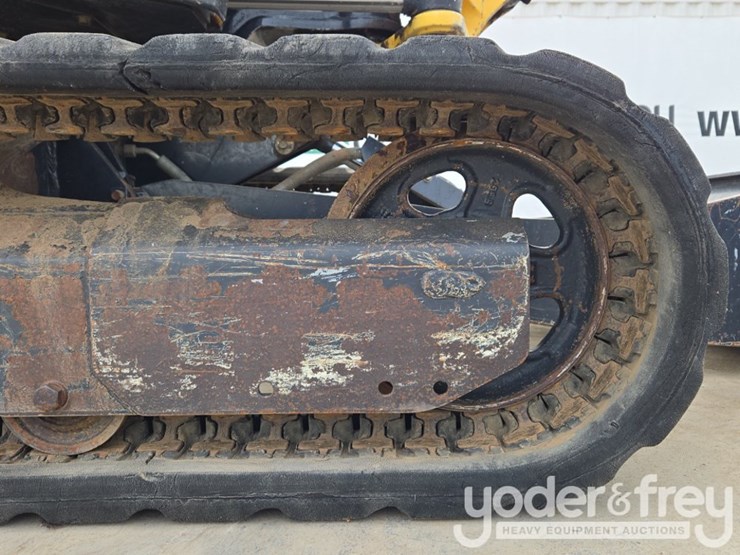 2020-yanmar-vio35-6a-image-17
