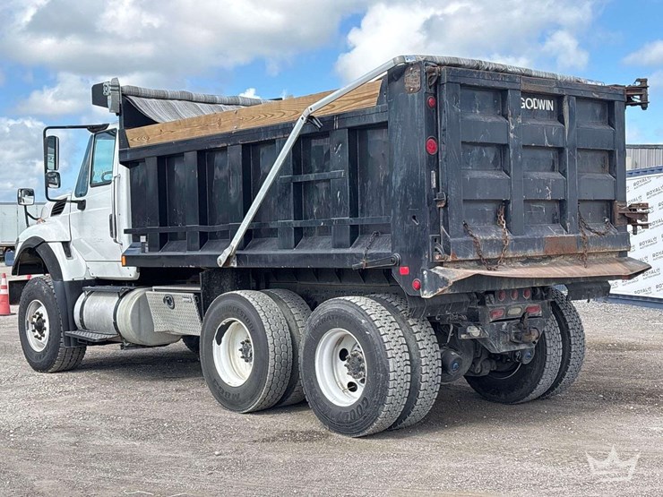 2016-international-workstar-7500-t/a-godwin-400t-dump-truck-image-4