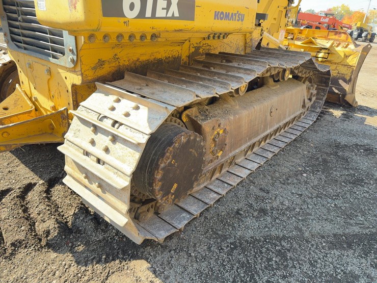 2014-komatsu-d61ex-23-image-20