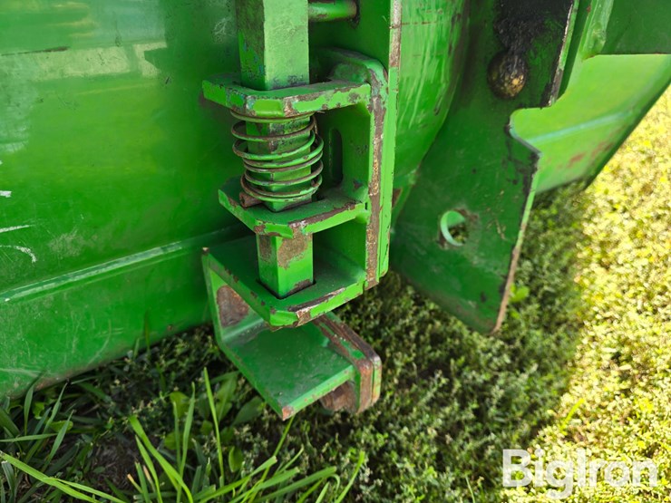 john-deere-7-image-13