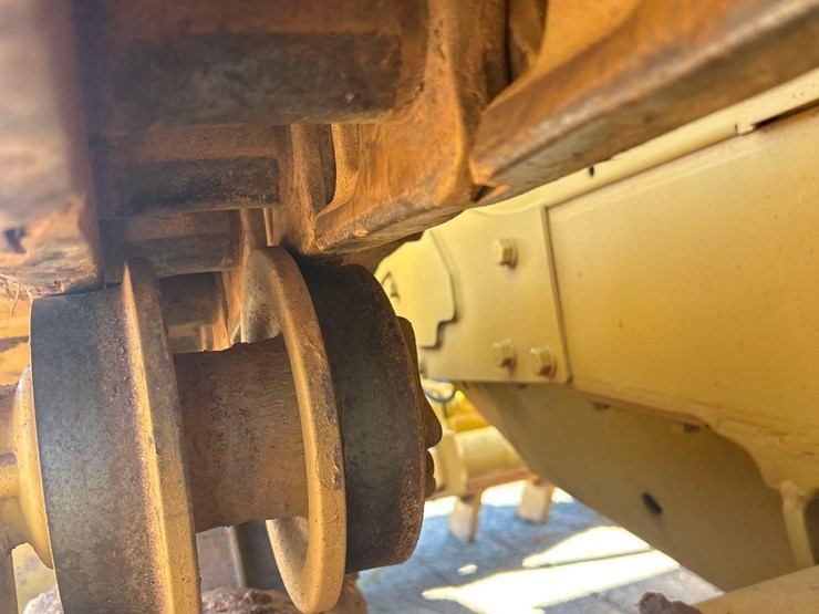 1981-caterpillar-d6d-image-11