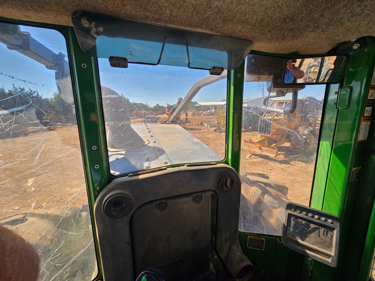 2020-john-deere-2020-image-42