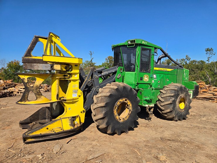2019-john-deere-6-image-4