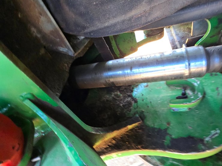 2020-john-deere-2020-image-64