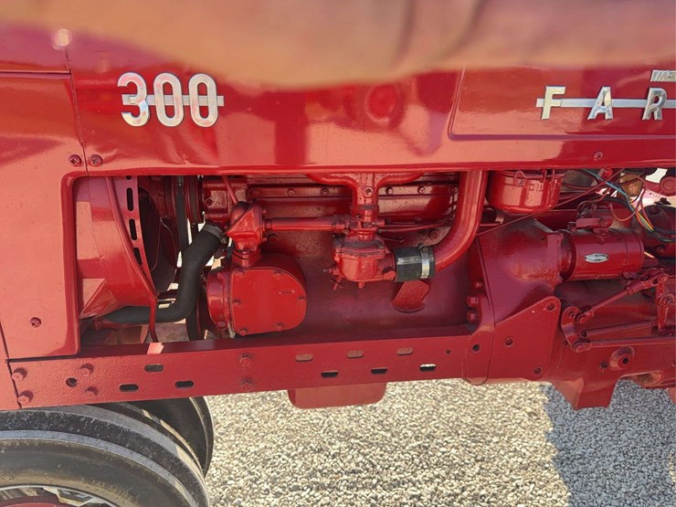 farmall-300-image-21