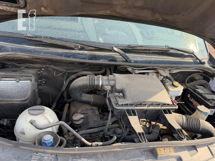 2018-mercedes-benz-sprinter-3500-image-23