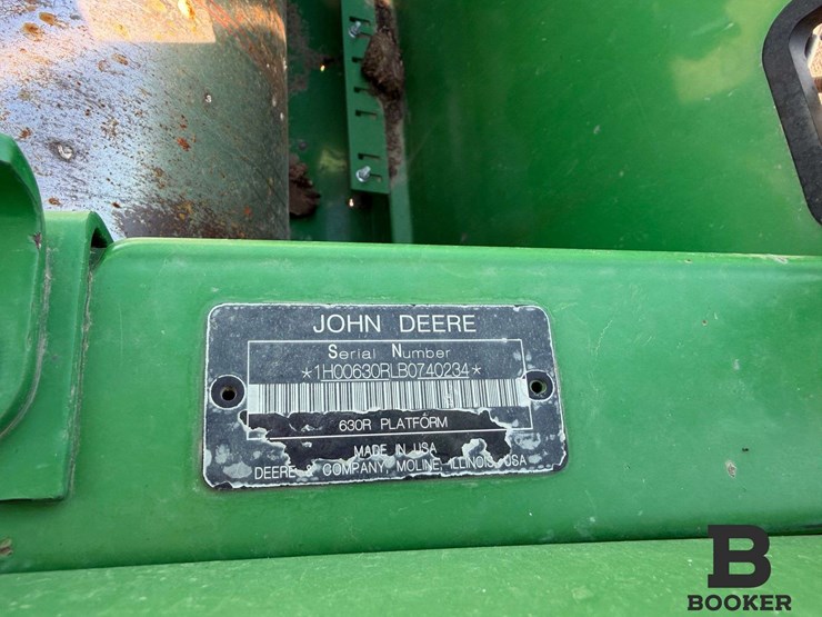 2011-john-deere-630r-platform-header-image-27