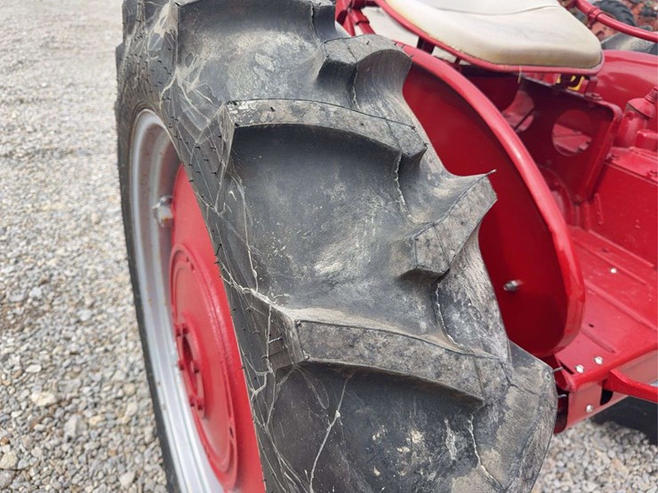 farmall-130-hi-clear-image-19