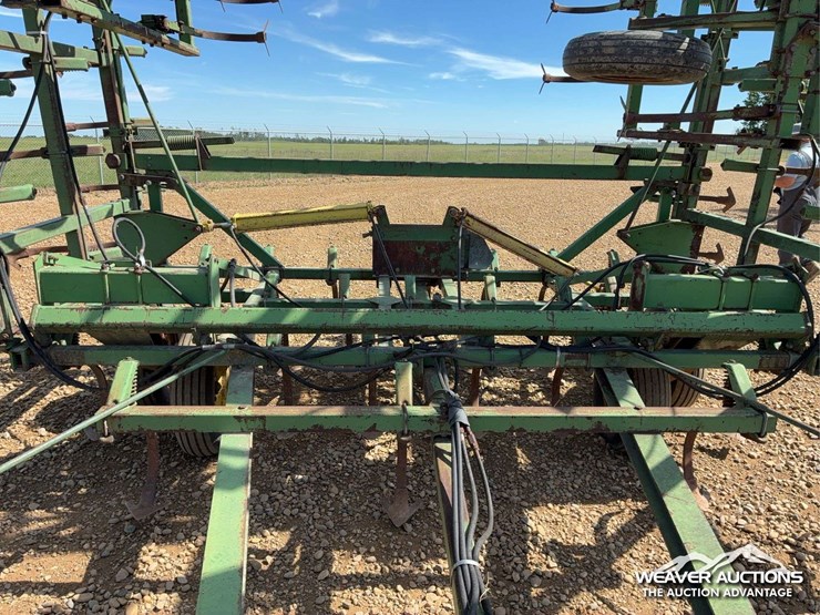 john-deere-60-image-26