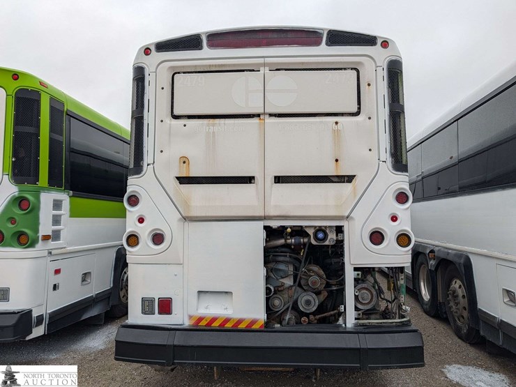 non-operable-2011-motor-coach-industries-d4500-t/a-55-passenger-wheelchair-accessible-bus-image-5