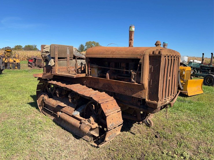 caterpillar-thirty-image-1