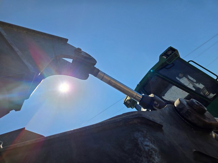 2020-john-deere-2020-image-71