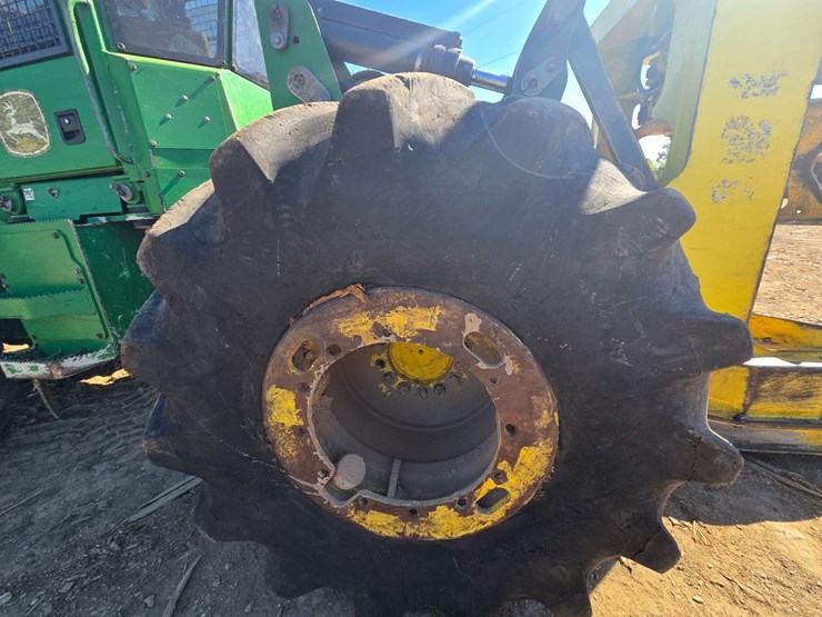 2019-john-deere-6-image-115