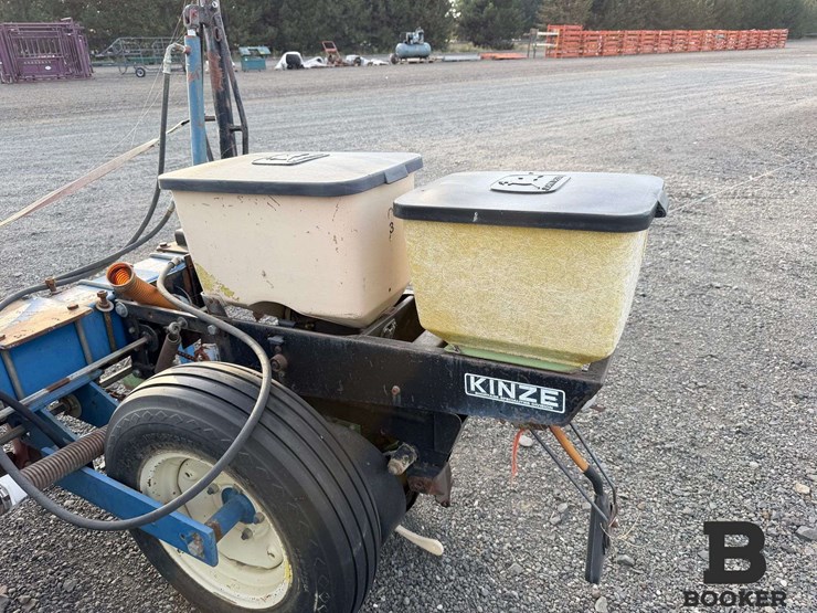 almaco-ak4rpp-corn-planter-image-27