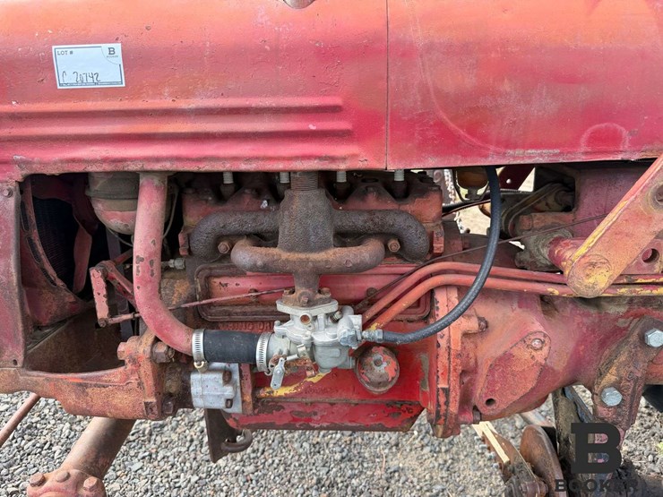 international-harvester-farmall-cub-tractor---non-running-image-21