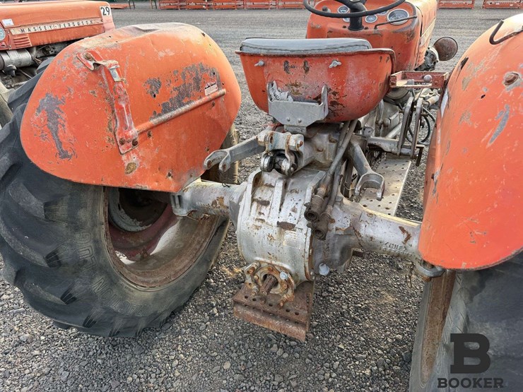 1971-massey-ferguson-135-tractor---non-running-image-13