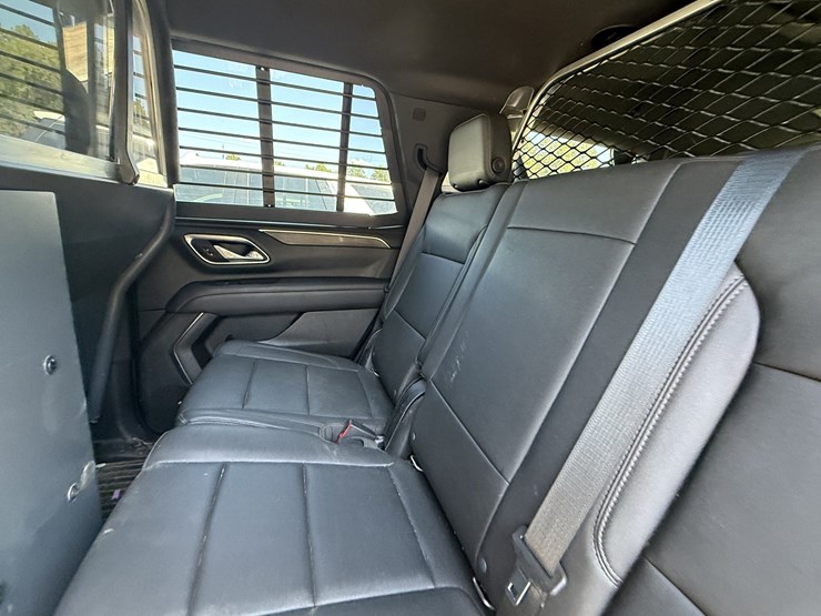 2021-chevrolet-tahoe-image-38