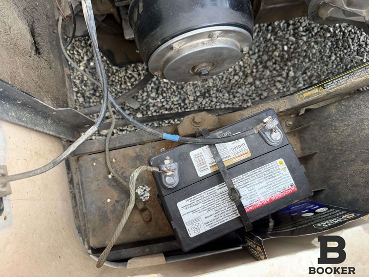 ez-go-golf-cart---non-running-image-14