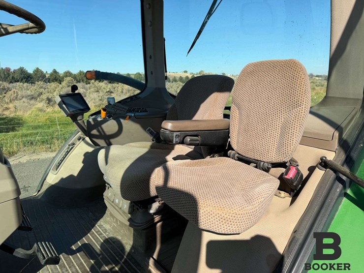 2011-john-deere-8360r-tractor-image-100