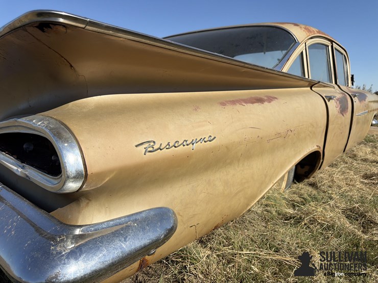 1959-chevrolet-biscayne-4-door-sedan-for-parts-image-20