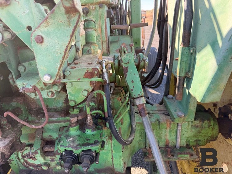 1963-john-deere-4010-tractor-image-39